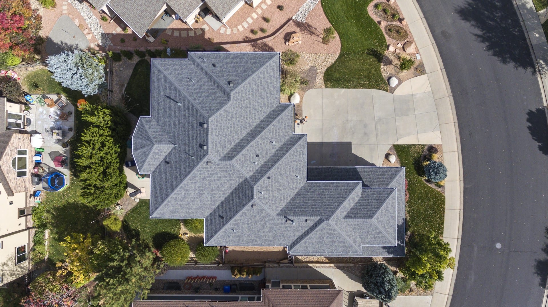 Owens Corning Duration Storm Roofing - Estate Grey asphalt shingles installed by Northern Lights Exteriors