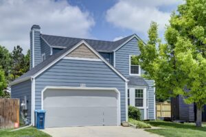 James Hardie Boothbay Blue lap siding with Arctic White trim
