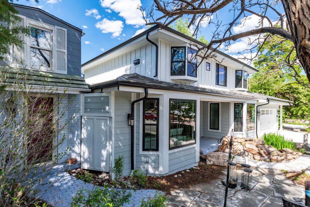 Golden, CO home on Sixth Avenue West with new windows, siding and doors by Northern Lights Exteriors