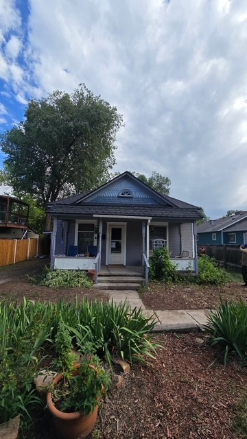 Roof replacement project in Loveland, CO featuring durable Class IV impact-resistant shingles installed after hailstorm damage.