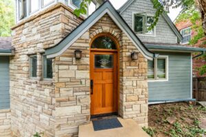 Real Colorado home with James Hardie Gray Slate siding installed by Northern Lights Exteriors